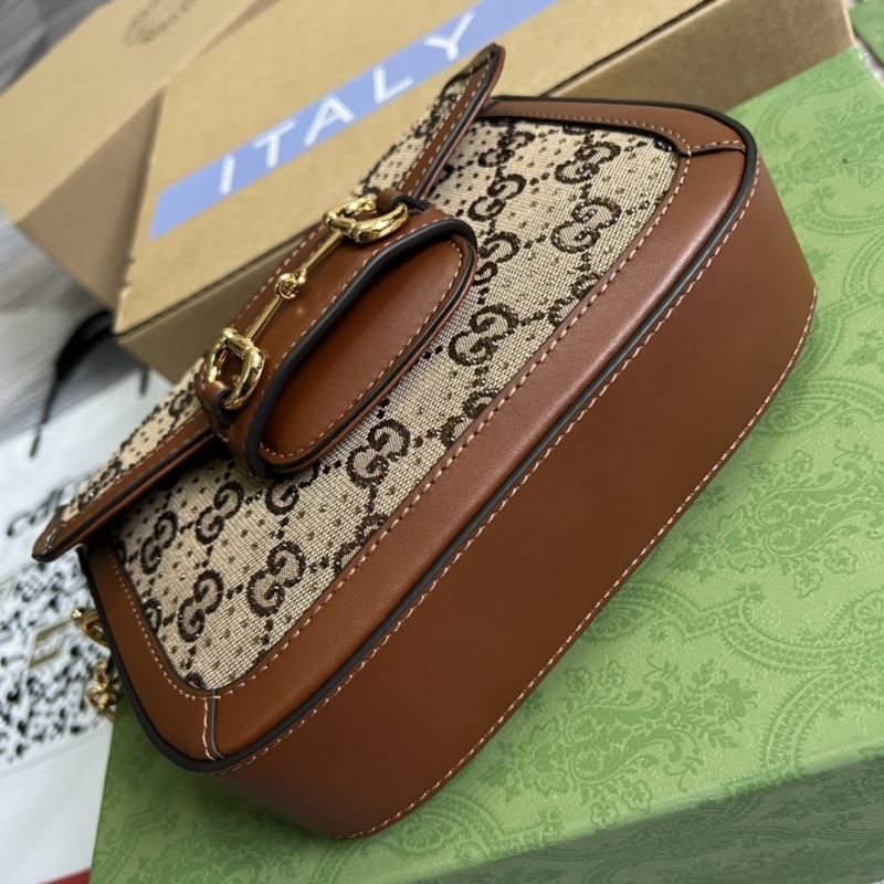 Gvc*1 horsebit bags